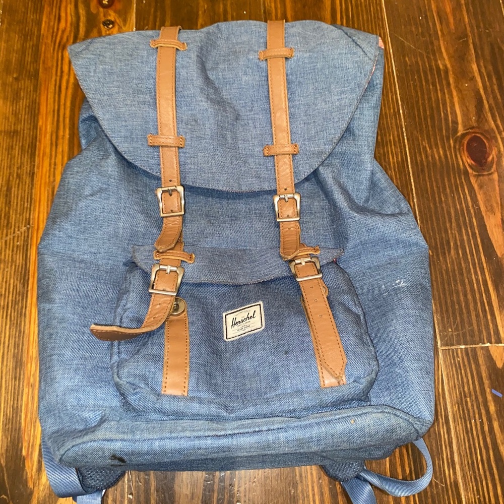 Herschel Little America Backpack